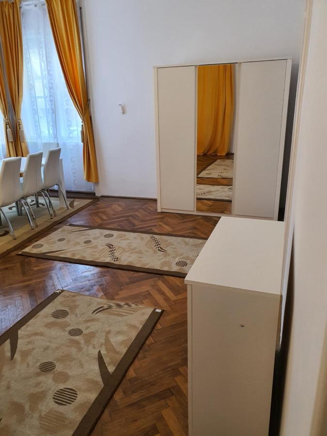 Apartament Enescu Timişoara Buitenkant foto