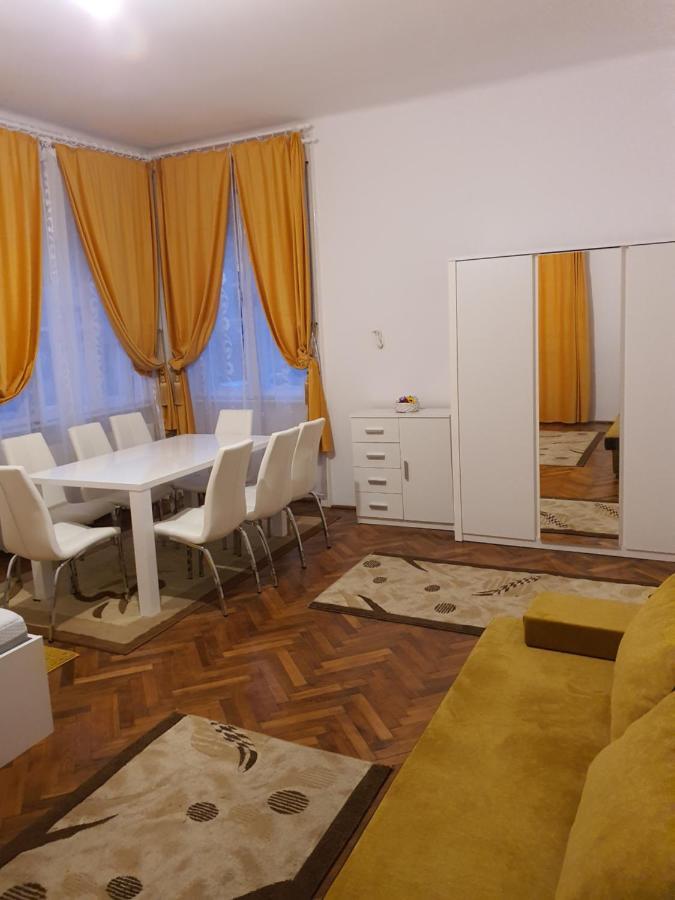 Apartament Enescu Timişoara Buitenkant foto